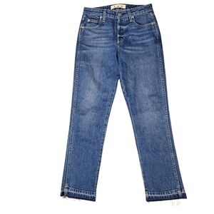 AMO Babe Jeans In True Blue